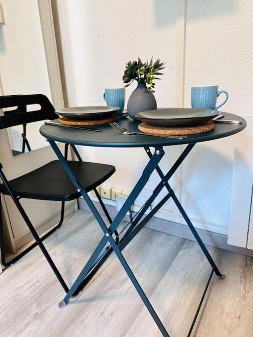 Bright Small Studio Paris Saint Ouen Екстер'єр фото