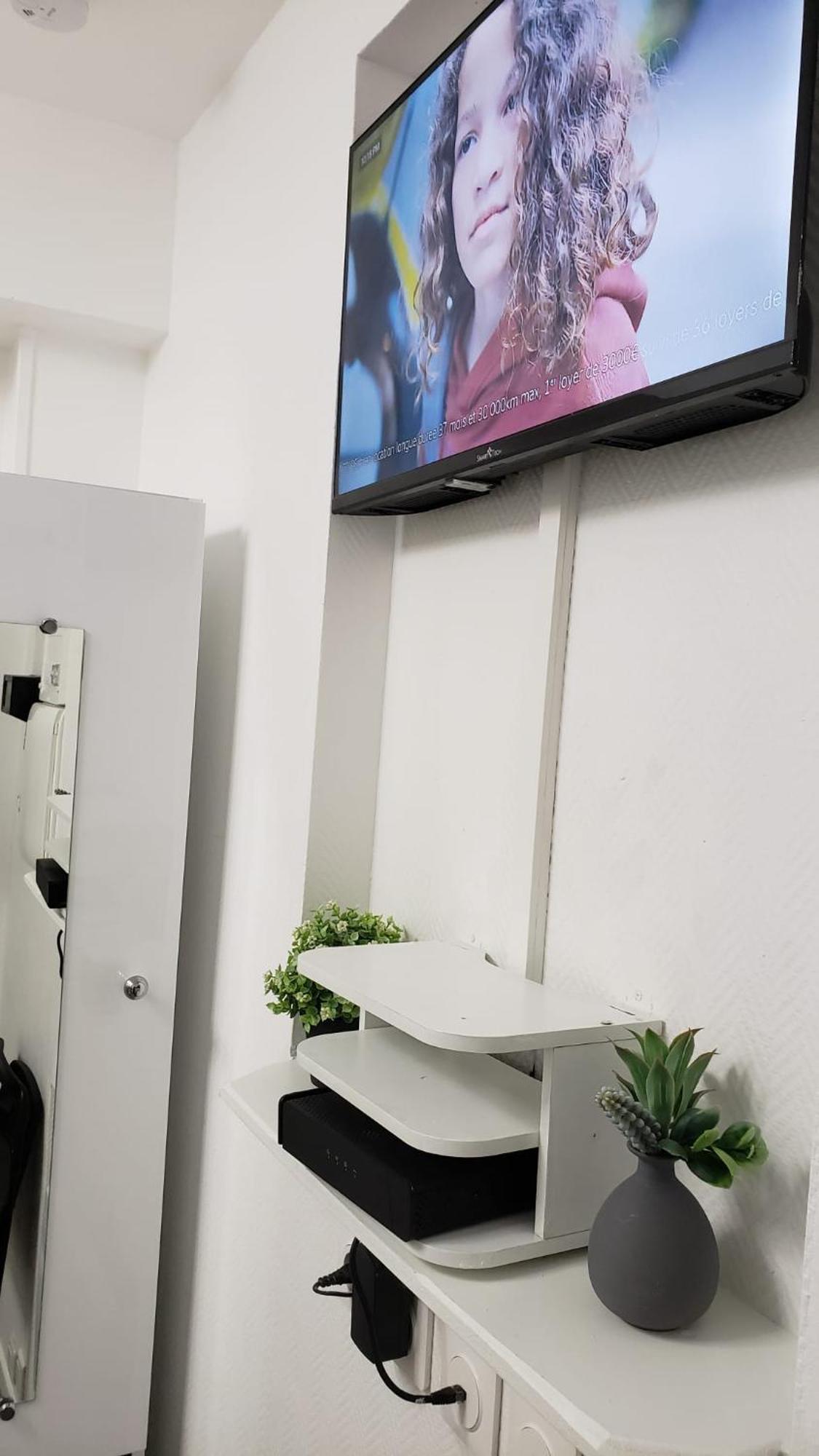 Bright Small Studio Paris Saint Ouen Екстер'єр фото