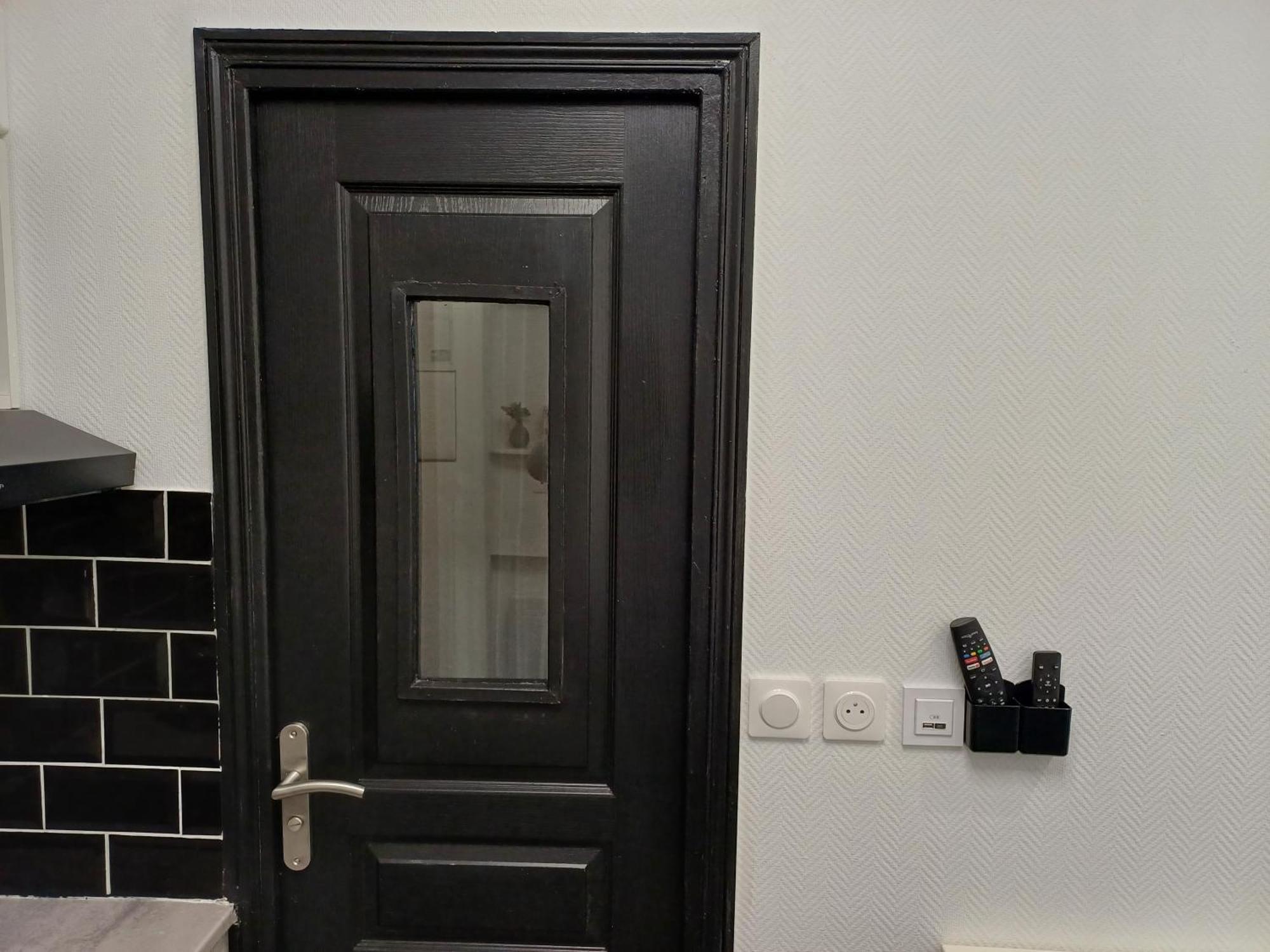 Bright Small Studio Paris Saint Ouen Екстер'єр фото